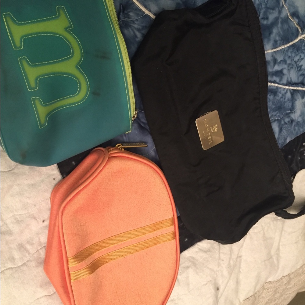 Bundle of makeup bags